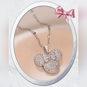 💞 2/$15 💞 Minnie Mouse Necklace